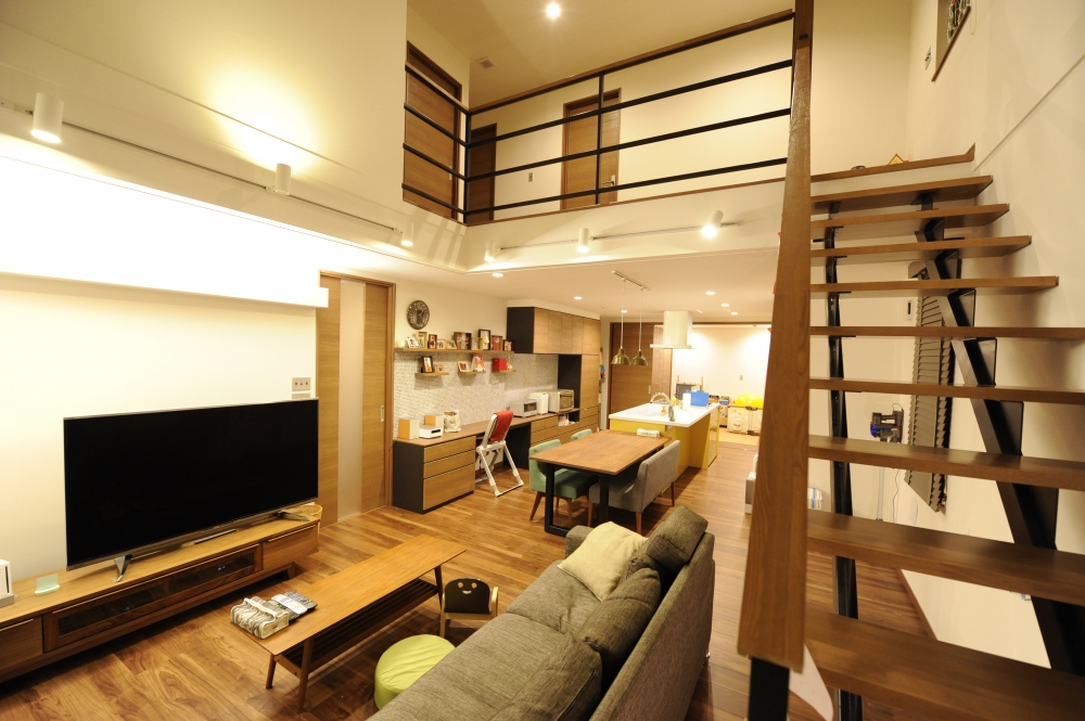 2階までワンフロア感覚の大空間